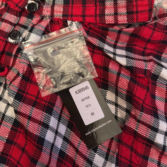NWT Tolani Collection Adyna Plaid and Velvet printed back shirt - Picture 4 of 8